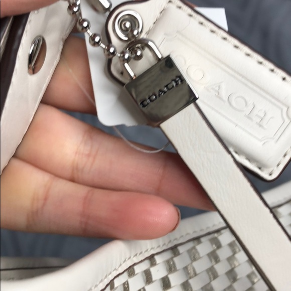 Purse - Picture 7 of 9